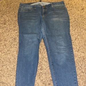 Forever 21 skinny jeans